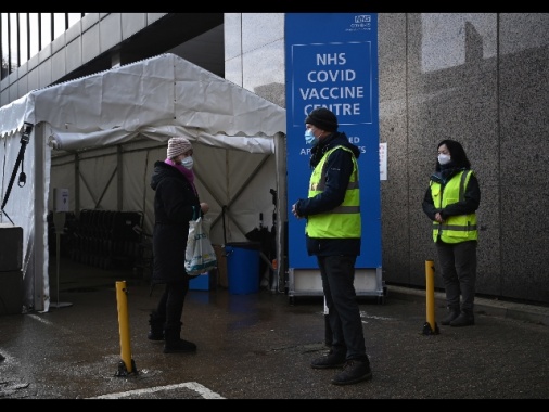 Covid: allarme Gb, 'la variante inglese sta mutando ancora'