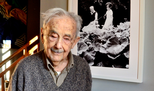 Il notaio poeta Beppi Bortoluzzi (foto Archivio)
