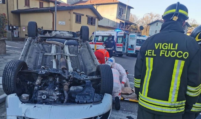 L’incidente di viale Borri (Foto Vdf)