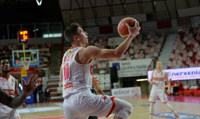 Michele Ruzzier grande protagonista del successo Ojm (Blitz)