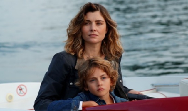Vittoria Puccini e Giovannino Esposito, madre e figlio ne “La fuggitiva” 