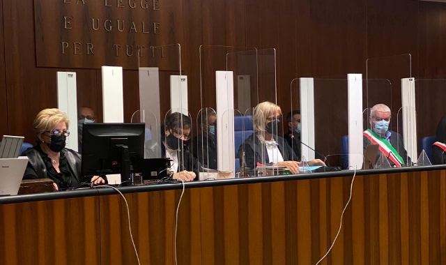La giuria in aula (foto Redazione)