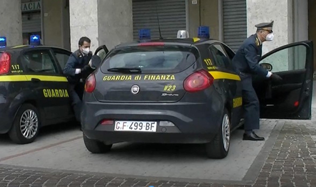 La Gdf ha sequestrato beni per 9,5 milioni (foto Archivio)