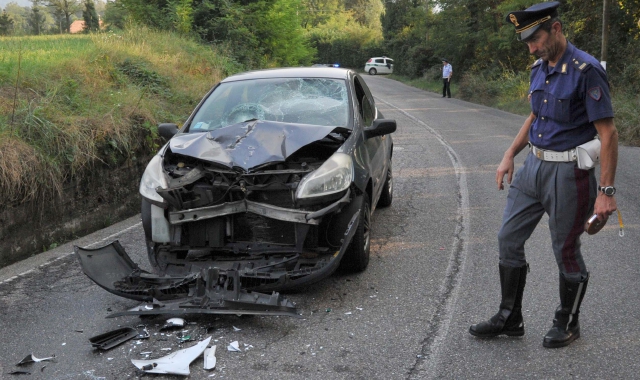 L’auto coinvolta nell’incidente durante la Tre Valli del 2016 (foto Archivio)