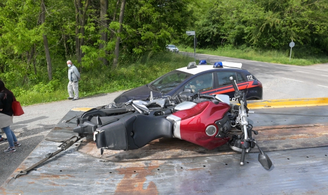 La moto coinvolta nell’incidente (foto Blitz)