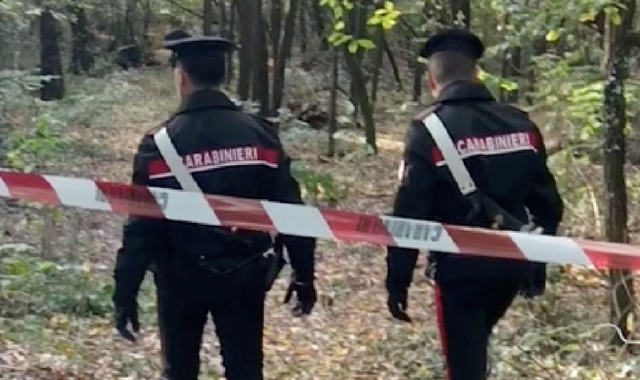 Controlli dei carabinieri nel Bosco del Rugareto