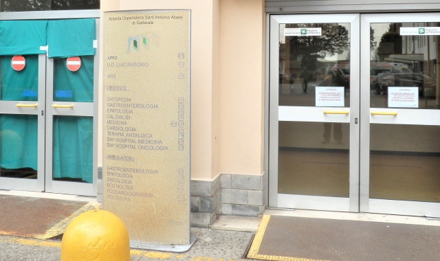 Durante la pandemia il reparto di geriatria è stato spostato tra gli ospedali di Angera e Tradate (foto Redazione)