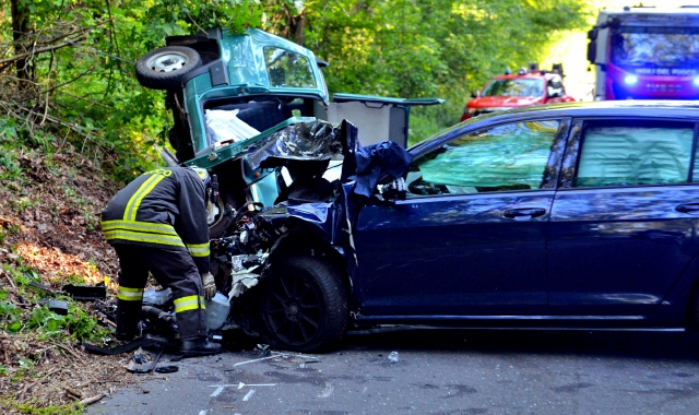 Un’immagine del tremendo scontro (foto Archivio)