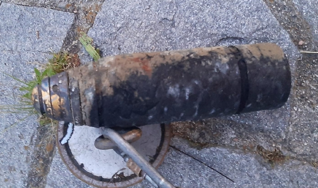 Una granata nel lago di Comabbio