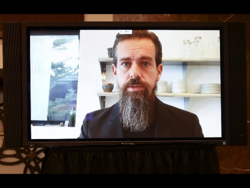 Fondatore Twitter Jack Dorsey pubblica tre bandiere Nigeria