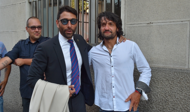 Il capitano Antonio Primerano con il fantino Giosuè Carboni detto Carburo (Pubblifoto)