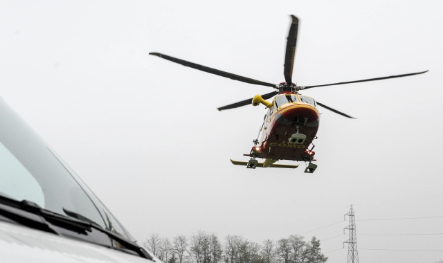 Samarate, scontro fra auto: tre feriti