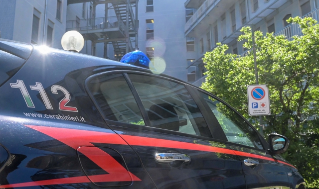 Carabinieri in azione a Busto Arsizio (foto Blitz)