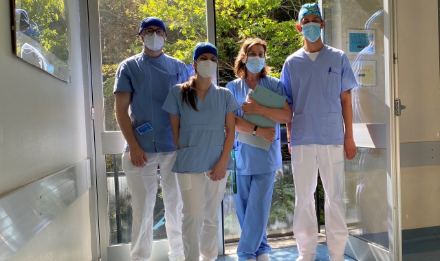 La dottoressa Lucia Tettamanti (seconda da destra) è la presidente del corso di Odontoiatria (foto Redazione)