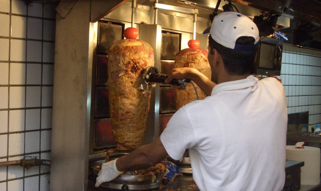L’aggressore non ha voluto pagare un panino con il kebab