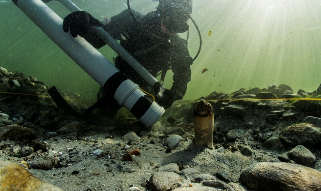 Indagini subacquee condotte dalla Soprintendenza e dal Comune di Varese all'Isolino Virginia (foto ASPS Servizi Archeologici)