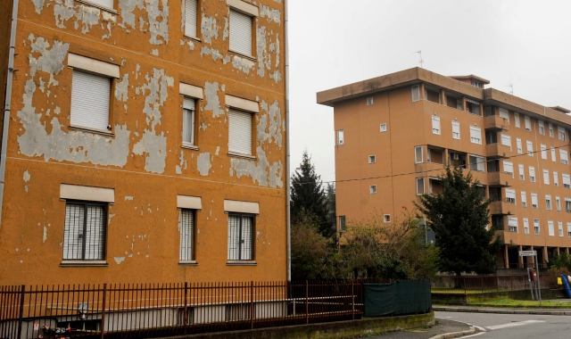  Le case popolari di via Curtatone (foto Blitz)