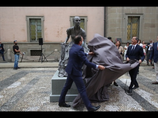 A Milano prima statua a una donna, Cristina di Belgiojoso