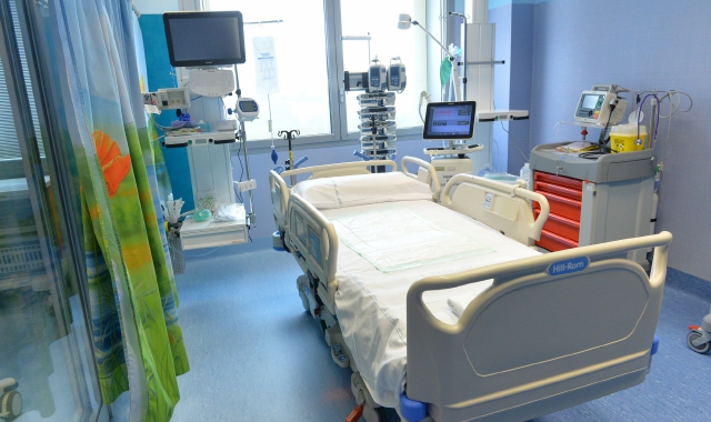 Case e Ospedali di comunità entro dicembre in Lombardia