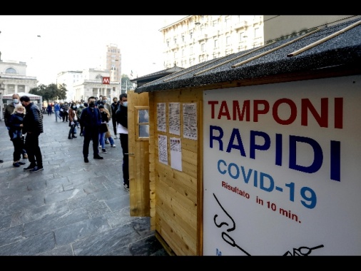 Covid: 5.335 positivi, 33 le vittime