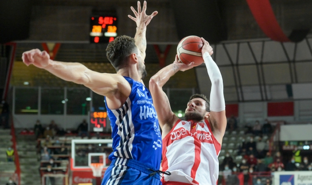 Giornata sottotono per Alessandro Gentile (Blitz)