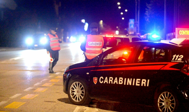 Un posto di controllo dei carabinieri (Blitz)