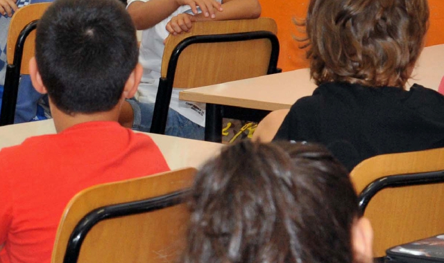 Besozzo, maestra a processo
