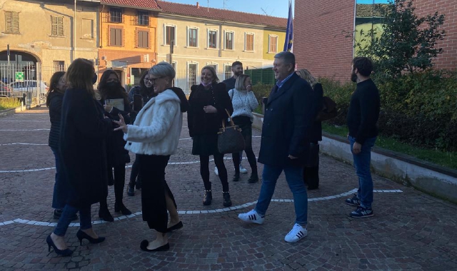 Imputati e difensori fuori dal Tribunale dopo la lettura della sentenza