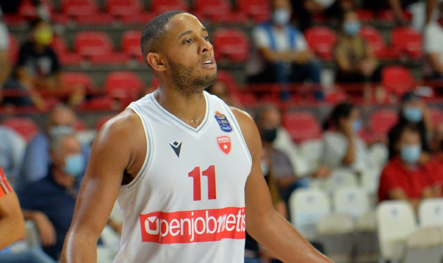 Wilson saluta Varese, torna a giocare in Polonia  (Foto Blitz)