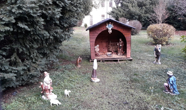 Il presepe allestito all’interno del parco Bosisio