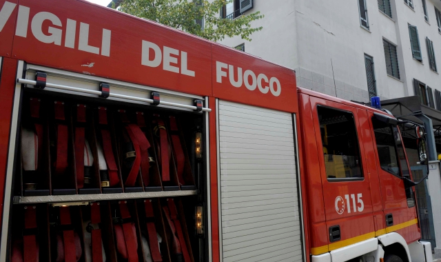 L’intervento dei vigili del fuoco ha scongiurato danni ulteriori (foto Archivio)