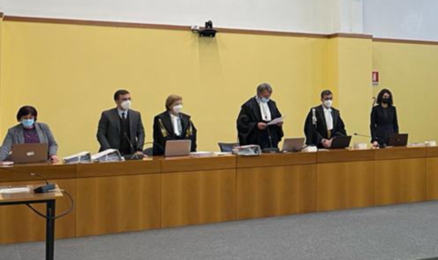 Gallarate, il processo Mensa dei poveri non trasloca