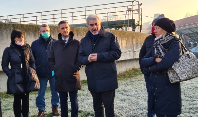 Il sopralluogo dell’assessore regionale Cattaneo al depuratore di Olgiate Olona