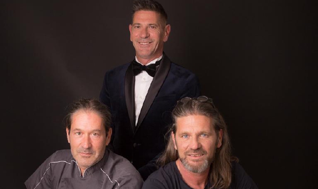 I tre fratelli Galparoli, autori della pubblicazione con poesie, ricette e dipinti