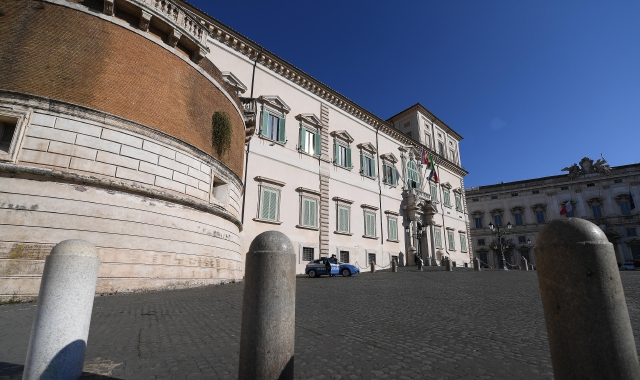 Gallarate, un clone di Mattarella