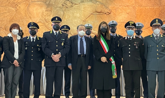 Parabiago, De Corato incontra la polizia locale