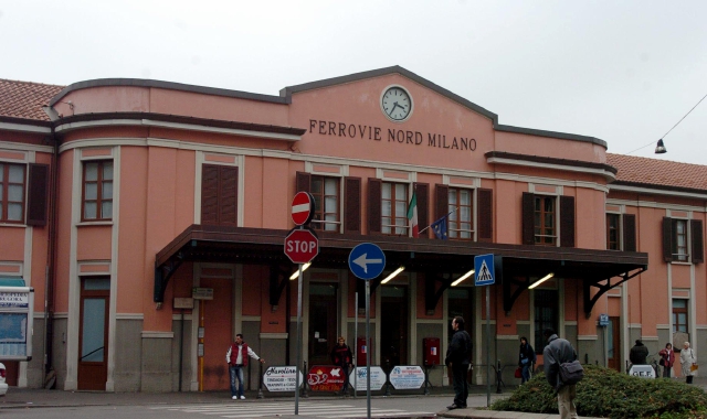 La rissa è avvenuta fuori dalla stazione ferroviaria (Foto Archivio)