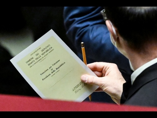 Quirinale: e un grande elettore scrisse 'scheda bianca'