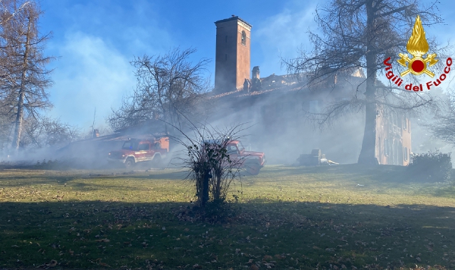 Vigili del fuoco a Cantello (foto vigili del fuoco)