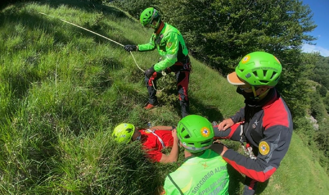L’uomo era stato raggiunto e trasportato dal Soccorso Alpino (foto Archivio)