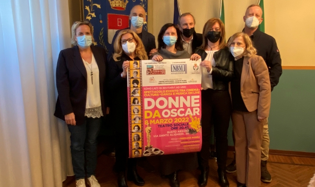 Gli organizzatori dell’evento in municipio