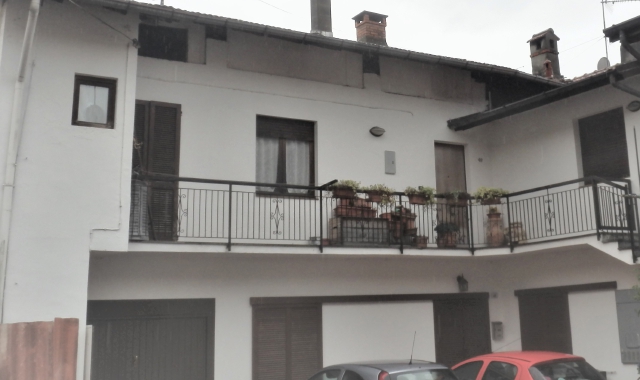 L’ appartamento al primo piano a suo tempo confiscato alla criminalità organizzata
