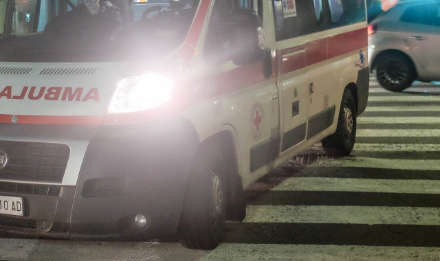 Rissa a Gallarate, due accoltellati