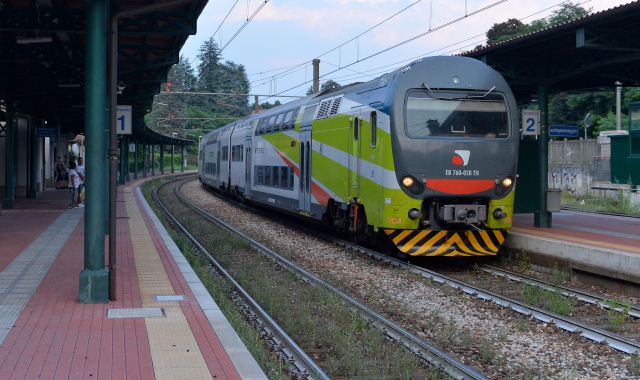 La stazione di Malnate (foto Archivio)