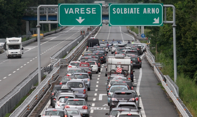Lo svincolo di Solbiate Arno settimana prossima resterà chiuso sei ore al giorno (Foto Archivio)