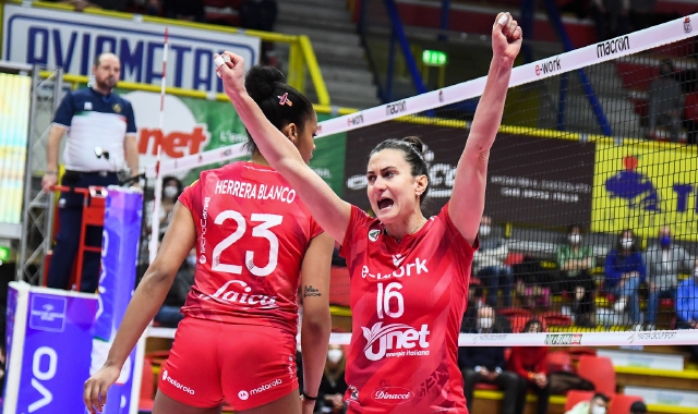 Uyba più forte delle assenze