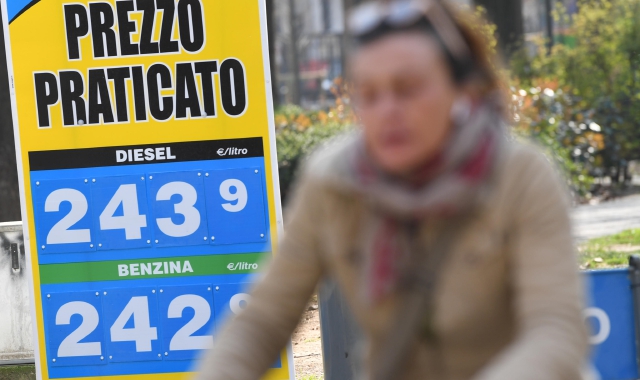 La benzina, il gasolio e lo Stato tartassatore