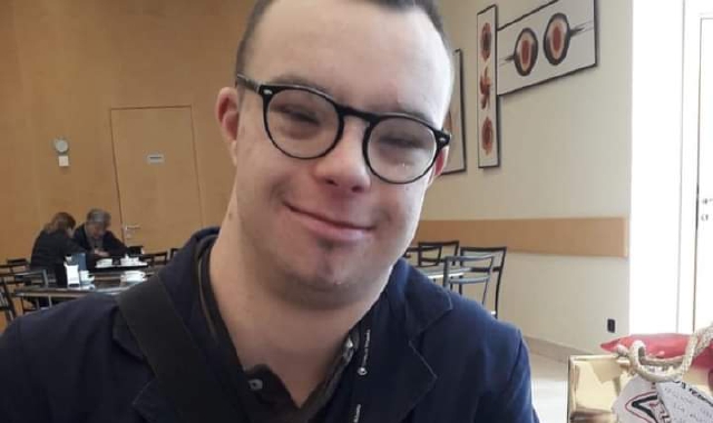 Simone Bello al lavoro