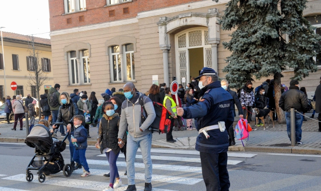 La scuola media Manzoni