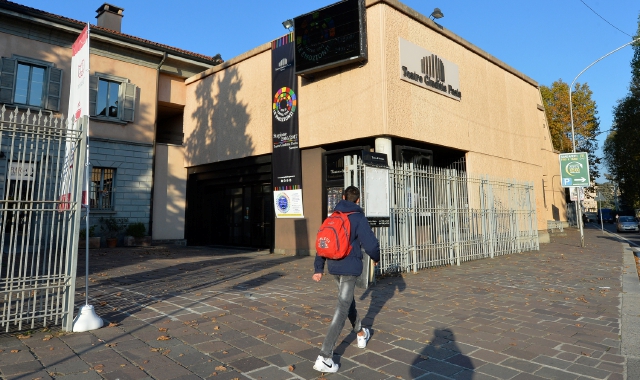 Teatro di Saronno, biglietti gratis a medici e infermieri